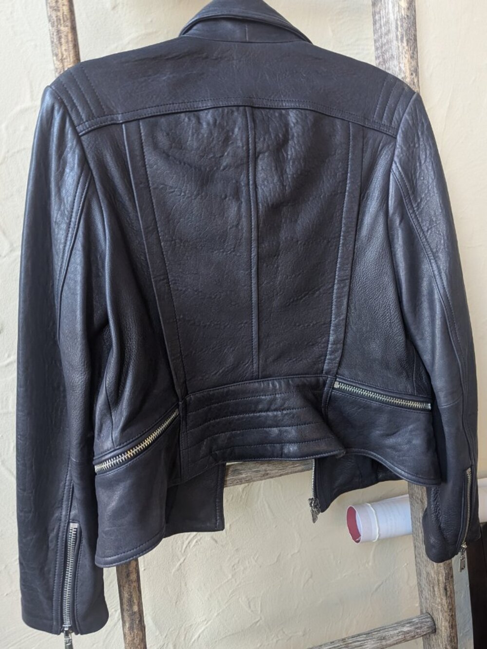 Wilson's Navy Blue Womens Size M Vintage Looking Leather Jacket - Picture 3 of 16